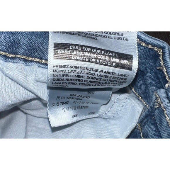 DENIZEN Levis Jeans Womens 6M Light Blue Wash Mid Rise Slim - Picture 2 of 6